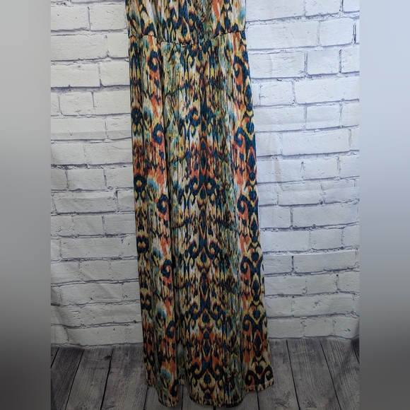 AGB Beaded Neckline Side Slit Maxi Dress Women's Size Medium - Picture 4 of 8
